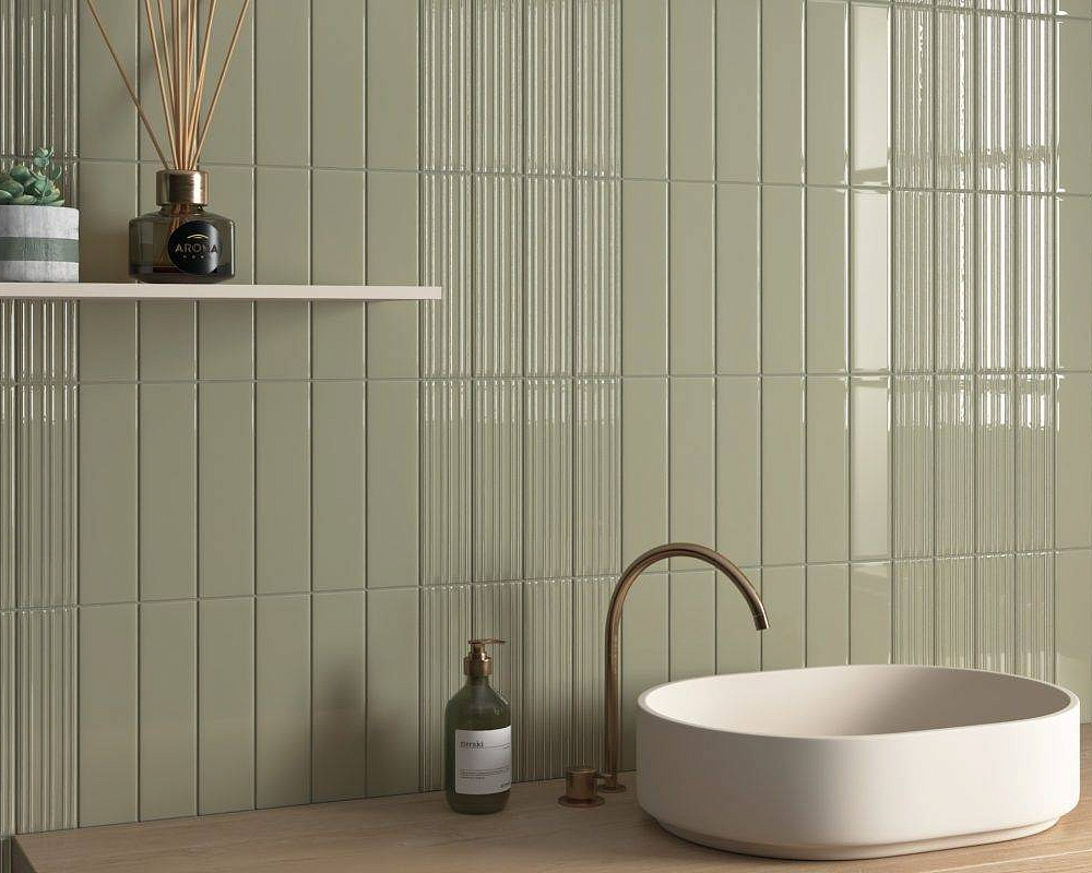 Rivia Agofat Gloss 6x24.6